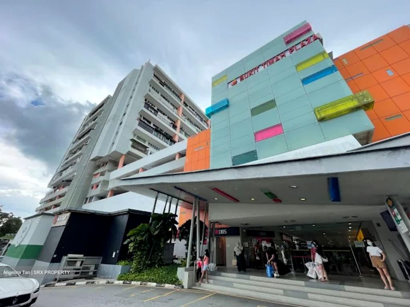Mayfair Park (D21), Retail #566735911